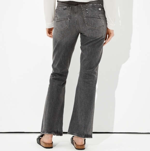 American Eagle Outfitters 90's Cropped Flare Jeans - Picture 3 of 13